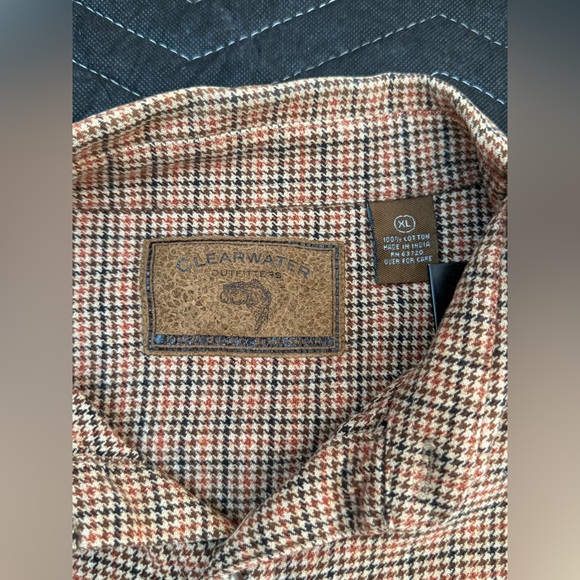 Clearwater Outfitters XL Plaid Brown Button Down Shirt, Hunting Padded Shoulder - Picture 5 of 9